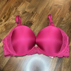 VICTORIA’S SECRET BRA 36D